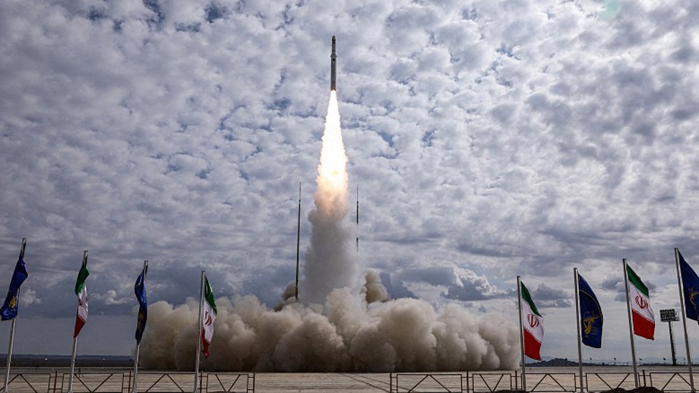 Sorayya Satellite : Iran ने लॉन्च की अपनी New Sorayya Satellite, 750 KM दूर Orbit में किया स्थापित